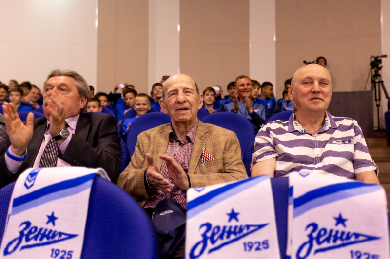 Выпускной воспитанников Академии ФК «Зенит»