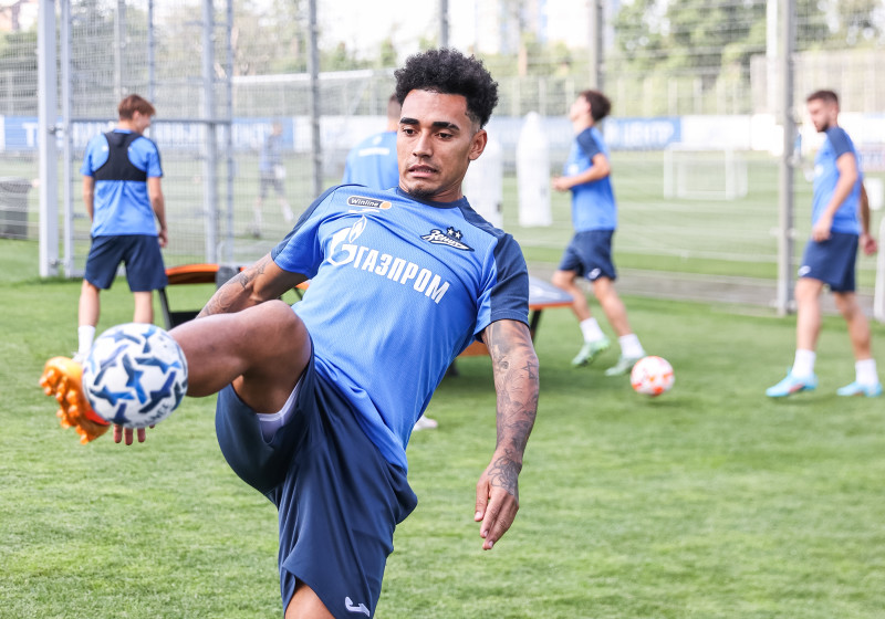 Летние «Газпром» — тренировочные сборы: 28 июня, утренняя тренировка