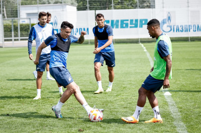 Летние «Газпром» — тренировочные сборы: 2 июля, утренняя тренировка