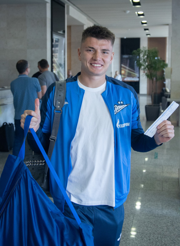 Команда «Зенит» перед вылетом на матч за Суперкубок с ЦСКА