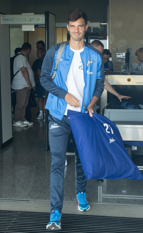 Команда «Зенит» перед вылетом на матч за Суперкубок с ЦСКА