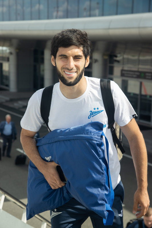 Команда «Зенит» перед вылетом на матч за Суперкубок с ЦСКА