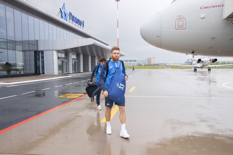 Вылет команды «Зенит» в город Ростов-на-Дону на матч с «Ростовом»