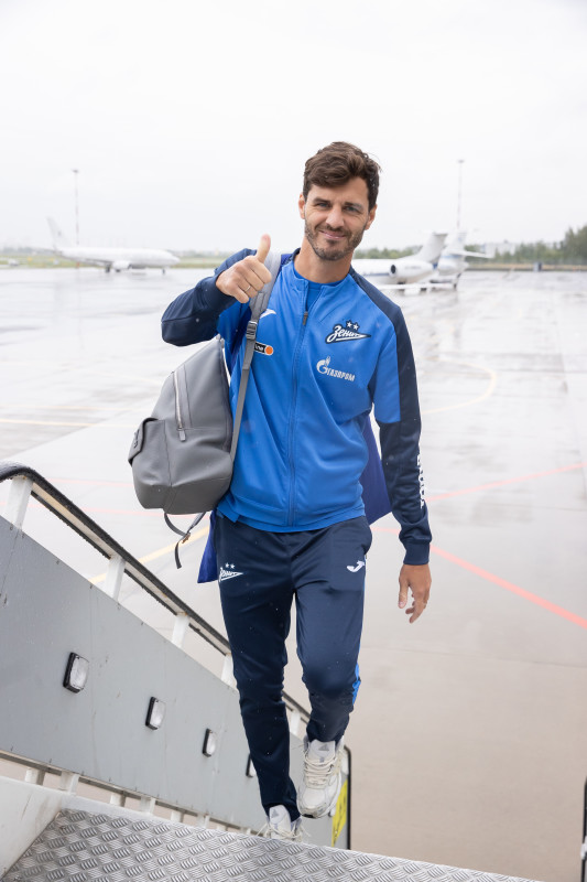 Вылет команды «Зенит» в город Ростов-на-Дону на матч с «Ростовом»