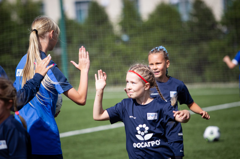 Фестиваль футбола для девочек