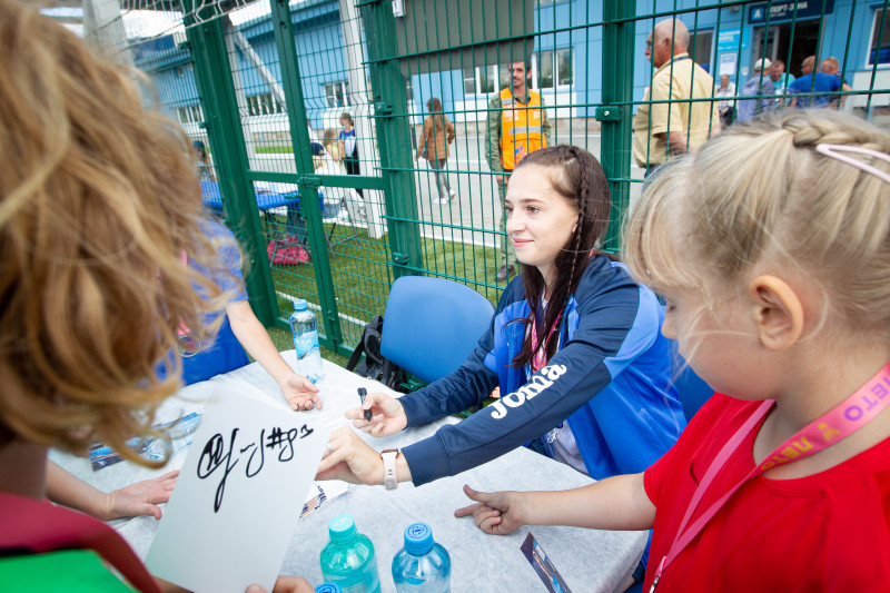 Фестиваль футбола для девочек