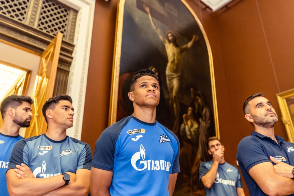 Экскурсия по залам Русского музея для игроков основного состава ФК «Зенит»