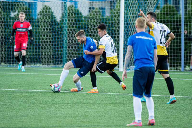 Товарищеский матч медийных команд: «Чисто Питер» — Broyke Boys