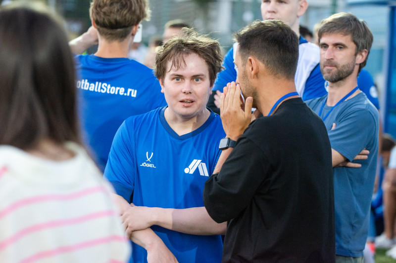 Товарищеский матч медийных команд: «Чисто Питер» — Broyke Boys