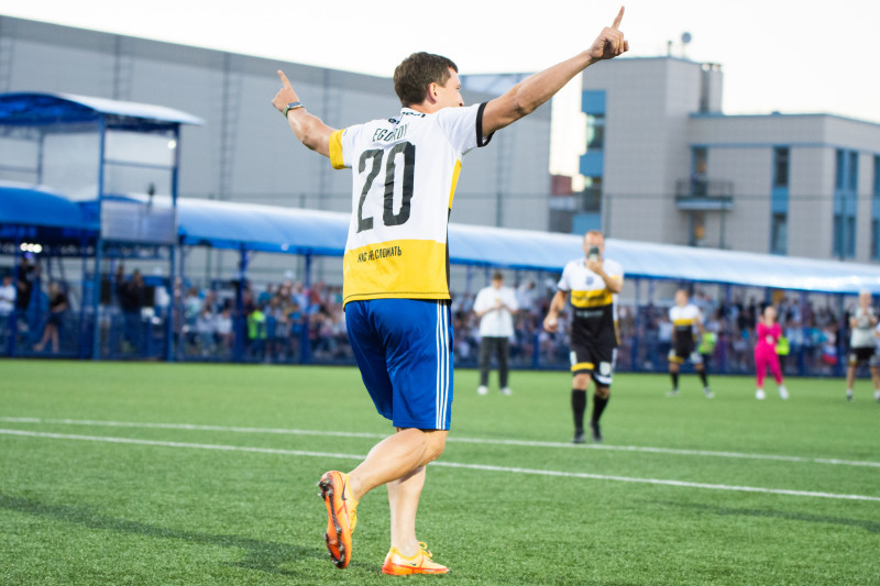 Товарищеский матч медийных команд: «Чисто Питер» — Broyke Boys