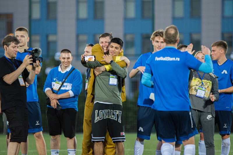 Товарищеский матч медийных команд: «Чисто Питер» — Broyke Boys