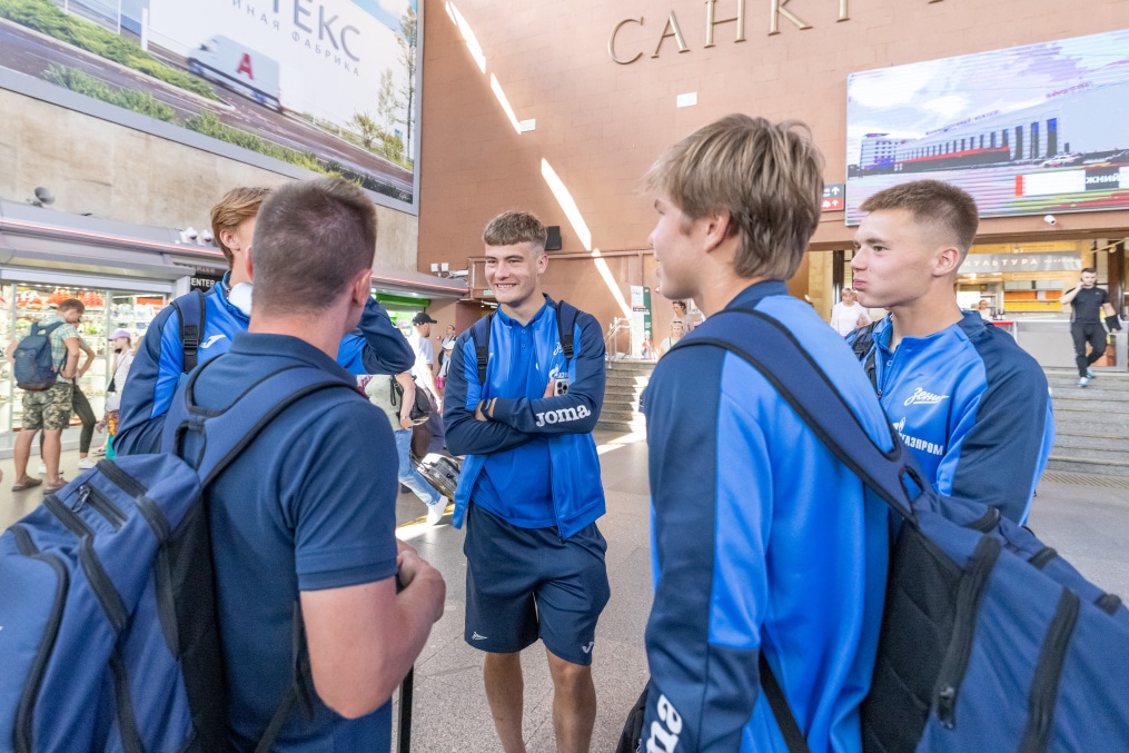 Выезд  «Зенит»-м на матч со «Спартаком»-м