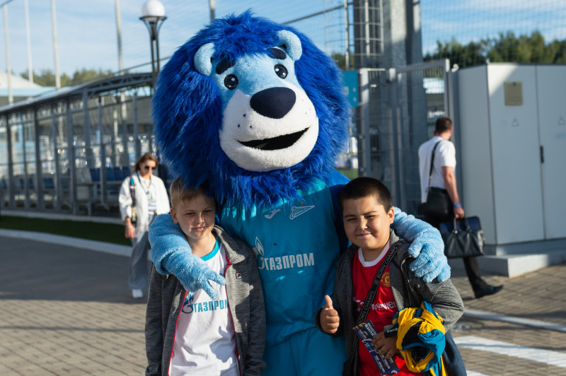 Фан-Променад на матче Cуперлиги 2023, «Зенит» — «Енисей»
