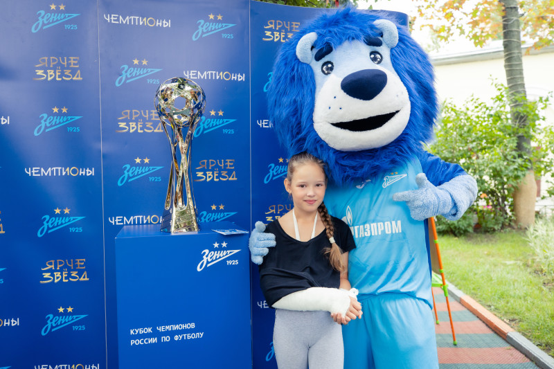 Праздник для детей в Детской городской больнице №2