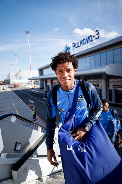 Вылет команды «Зенит» в Казань на матч с «Рубином»