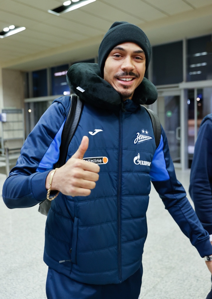 «Зенит» отправился в Дубай на первые «Газпром»-тренировочные сборы