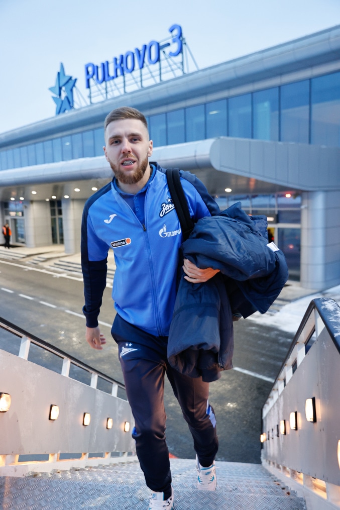 «Зенит» отправился в Дубай на первые «Газпром»-тренировочные сборы