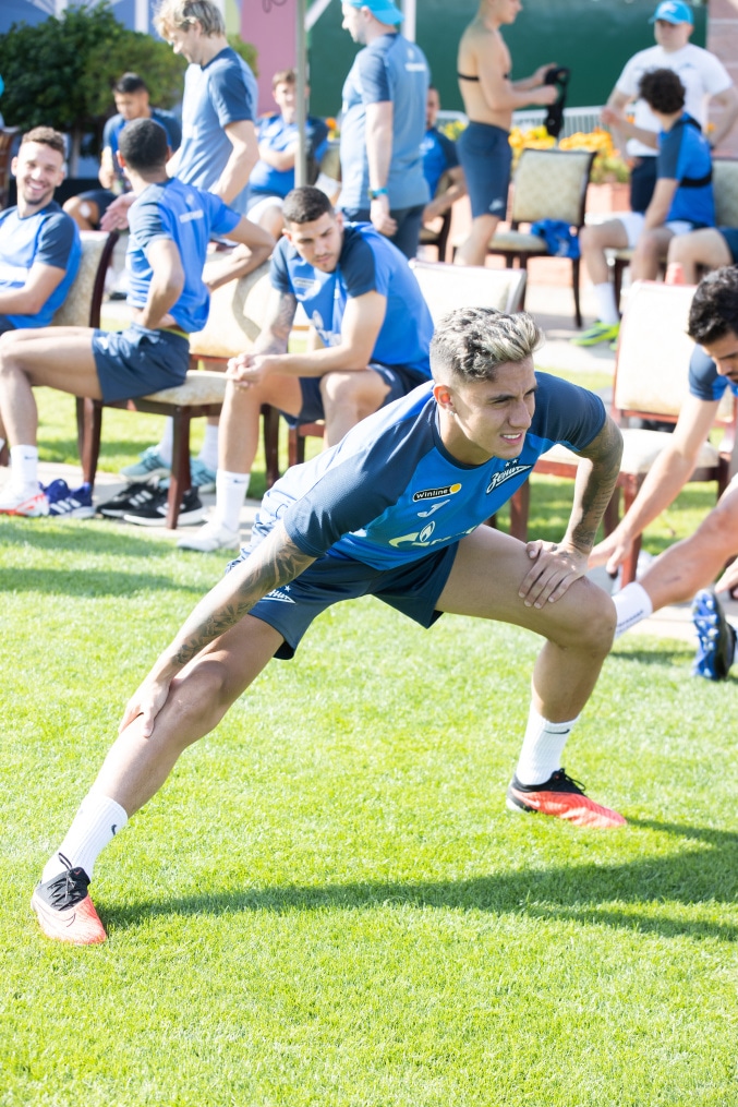 Зимние «Газпром» — тренировочные сборы в Абу-Даби. 17 января, утренняя тренировка