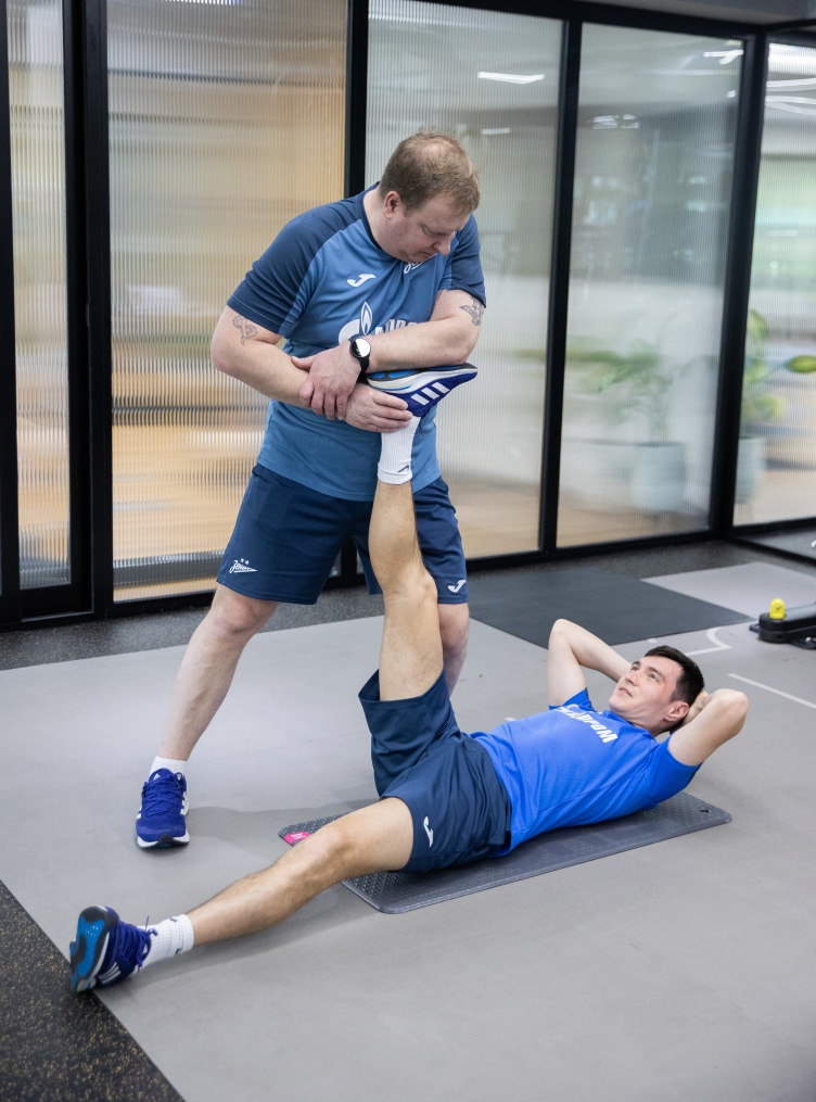 Зимние «Газпром» — тренировочные сборы в Абу-Даби. 20 января, утренняя тренировка