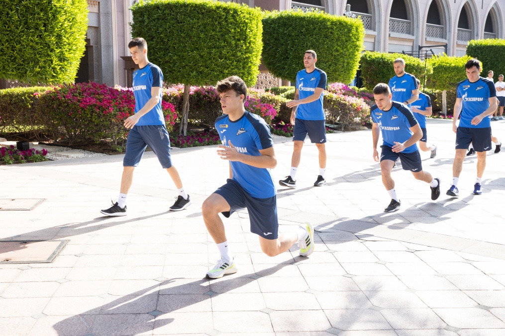 Зимние «Газпром» — тренировочные сборы в Абу-Даби. 20 января, утренняя тренировка