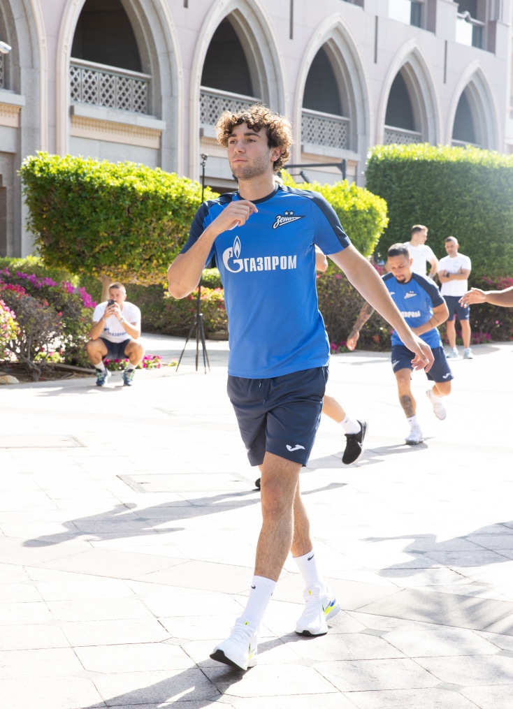 Зимние «Газпром» — тренировочные сборы в Абу-Даби. 20 января, утренняя тренировка