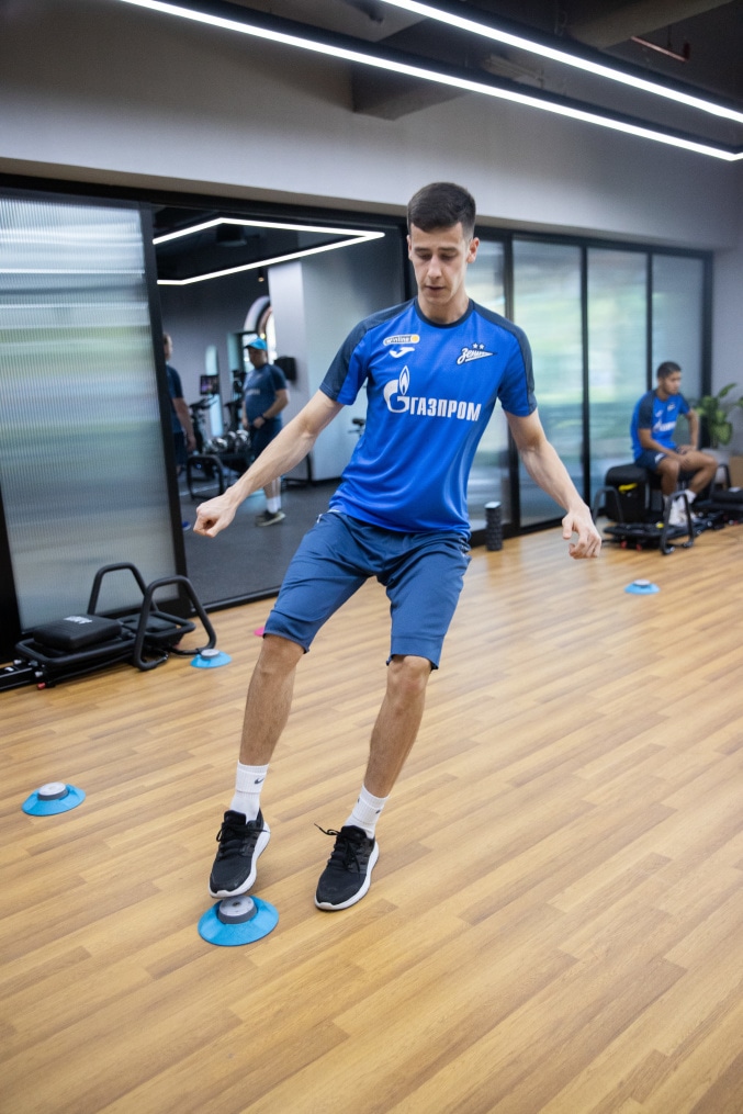 Зимние «Газпром» — тренировочные сборы в Абу-Даби. 20 января, утренняя тренировка