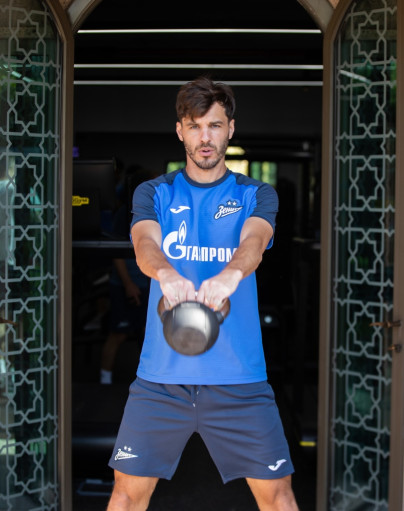 Зимние «Газпром» — тренировочные сборы в Абу-Даби. 20 января, утренняя тренировка