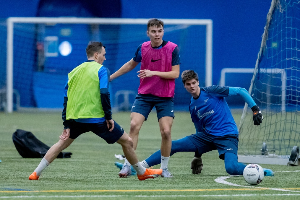 Тренировка «Зенита»-2 в «Газпром»-Академии