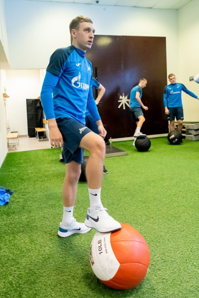 Тренировка «Зенита»-2 в «Газпром»-Академии