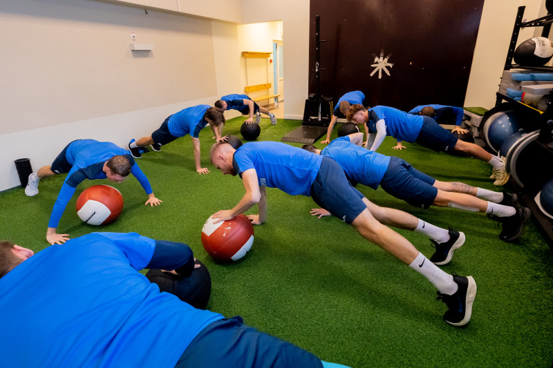 Тренировка «Зенита»-2 в «Газпром»-Академии