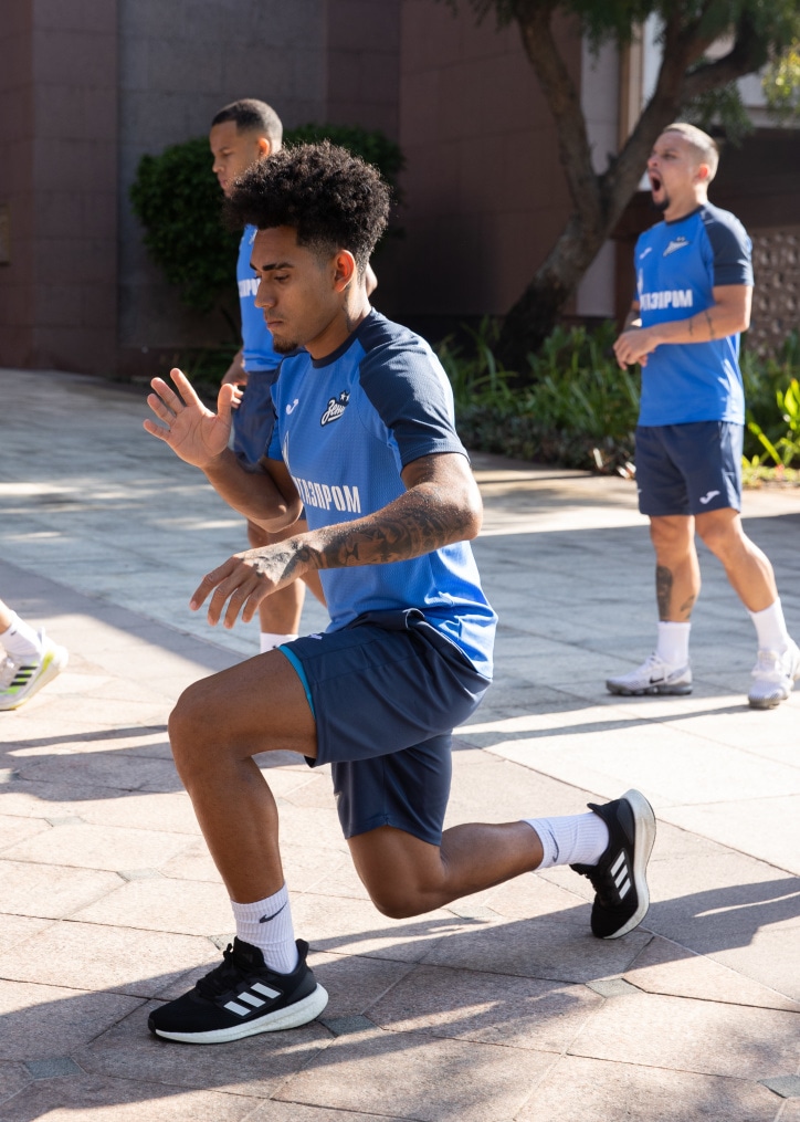 Зимние «Газпром» — тренировочные сборы в Абу-Даби. 23 января утренняя тренировка