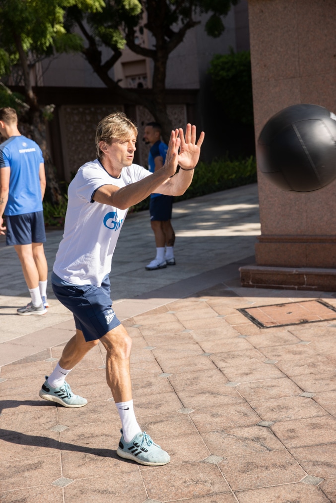 Зимние «Газпром» — тренировочные сборы в Абу-Даби. 23 января утренняя тренировка