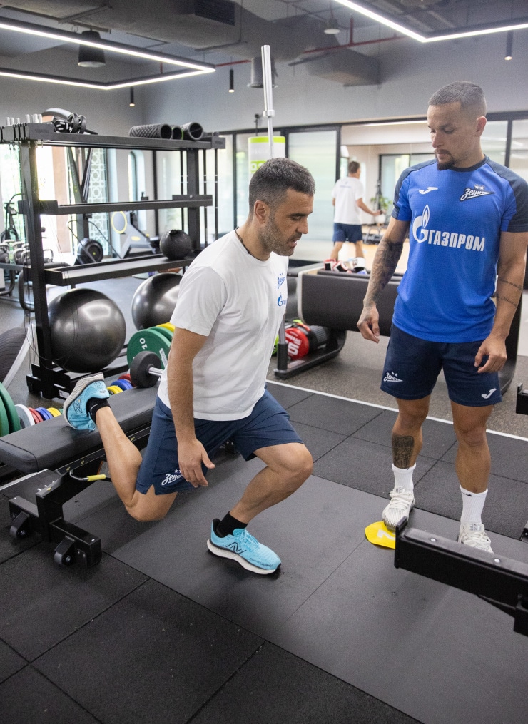 Зимние «Газпром» — тренировочные сборы в Абу-Даби. 23 января утренняя тренировка