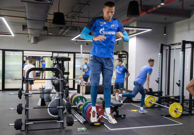 Зимние «Газпром» — тренировочные сборы в Абу-Даби. 23 января утренняя тренировка