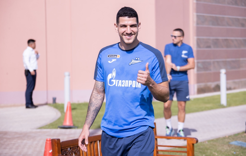 Зимние «Газпром» — тренировочные сборы в Абу-Даби. 25 января, утренняя тренировка