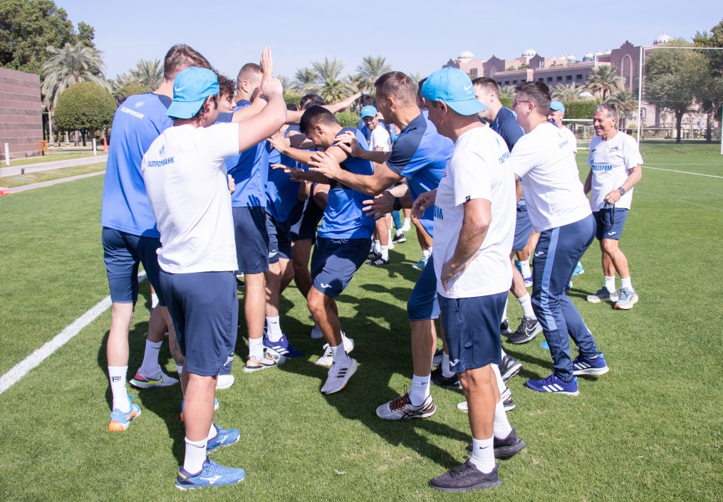 Зимние «Газпром» — тренировочные сборы в Абу-Даби. 25 января, утренняя тренировка