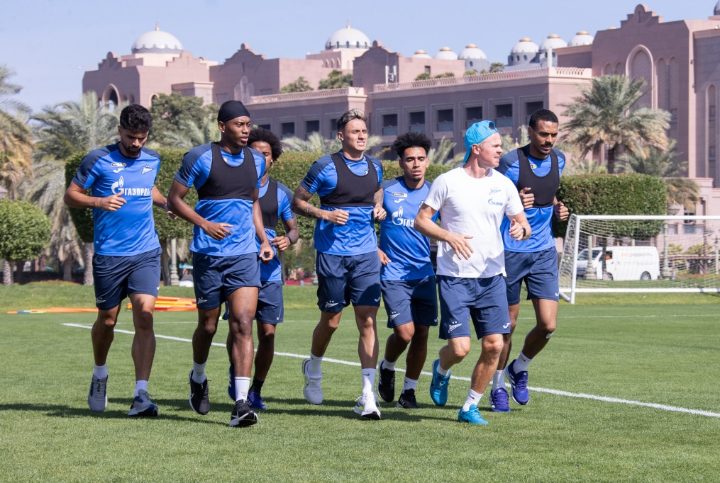 Зимние «Газпром» — тренировочные сборы в Абу-Даби. 25 января, утренняя тренировка