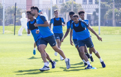 Зимние «Газпром» — тренировочные сборы в Абу-Даби. 25 января, утренняя тренировка