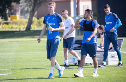 Зимние «Газпром» — тренировочные сборы в Абу-Даби. 25 января, утренняя тренировка