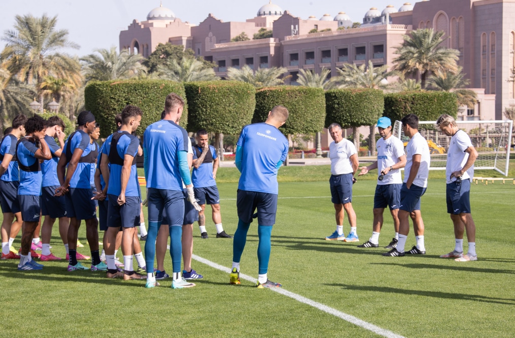 Зимние «Газпром» — тренировочные сборы в Абу-Даби. 26 января, утренняя тренировка