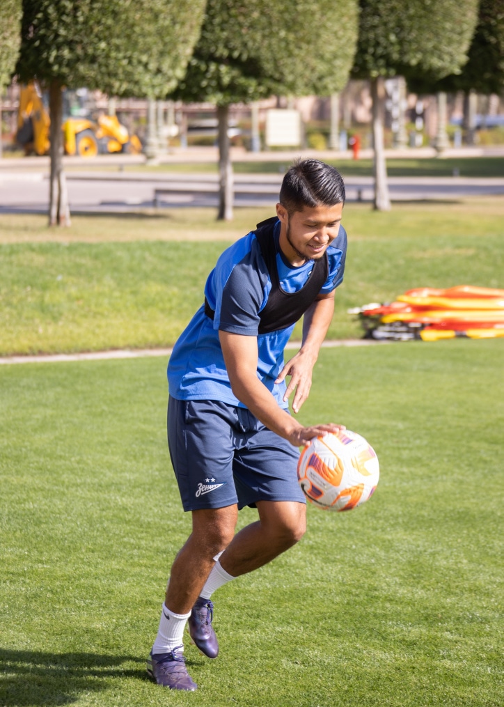 Зимние «Газпром» — тренировочные сборы в Абу-Даби. 26 января, утренняя тренировка