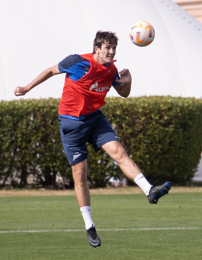 Зимние «Газпром» — тренировочные сборы в Абу-Даби. 26 января, утренняя тренировка