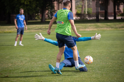 Зимние «Газпром» — тренировочные сборы в Абу-Даби. 26 января, утренняя тренировка