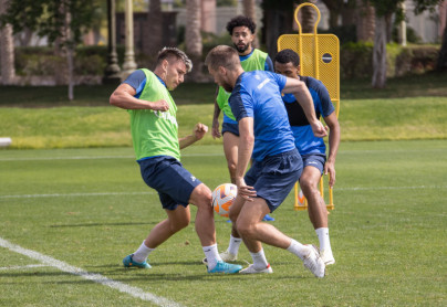 Зимние «Газпром» — тренировочные сборы в Абу-Даби. 26 января, утренняя тренировка