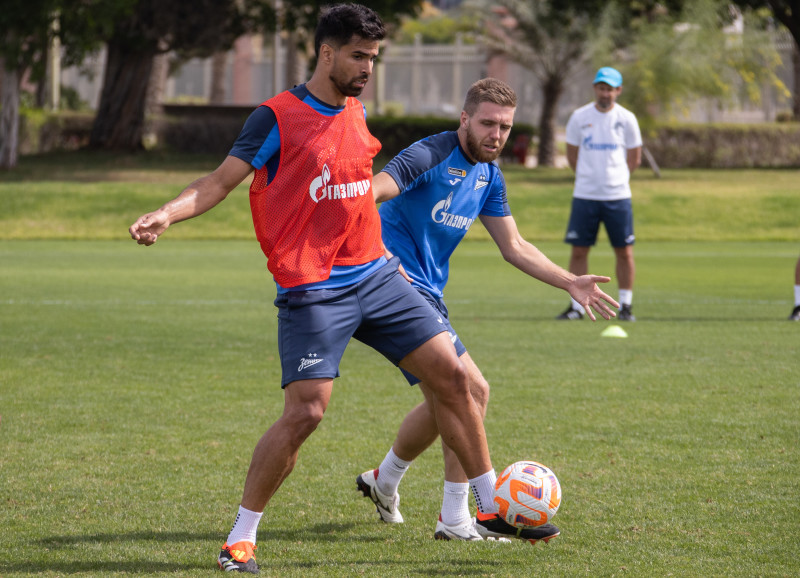 Зимние «Газпром» — тренировочные сборы в Абу-Даби. 26 января, утренняя тренировка