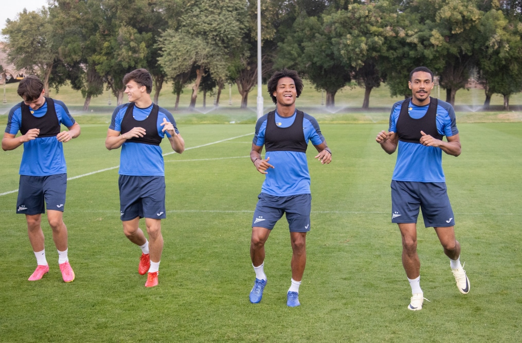 Зимние «Газпром» — тренировочные сборы в Абу-Даби. 26 января, вечерняя тренировка