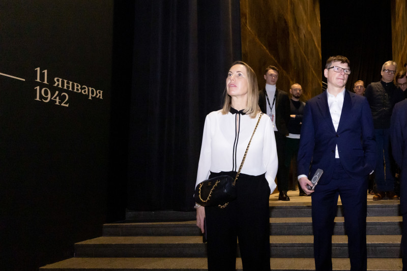 Андрей Аршавин и Анатолий Давыдов на открытии выставки «Город-герой Ленинград»