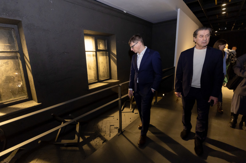 Андрей Аршавин и Анатолий Давыдов на открытии выставки «Город-герой Ленинград»