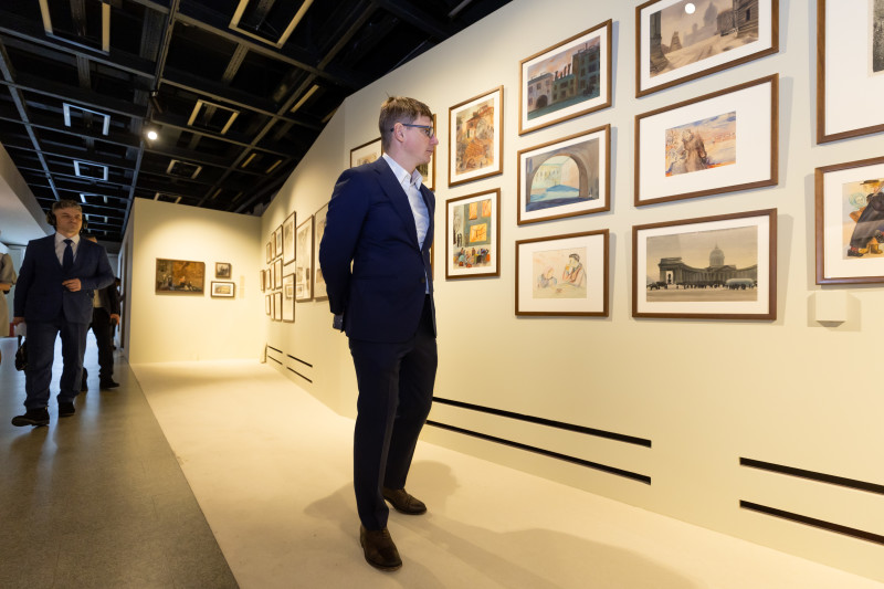 Андрей Аршавин и Анатолий Давыдов на открытии выставки «Город-герой Ленинград»