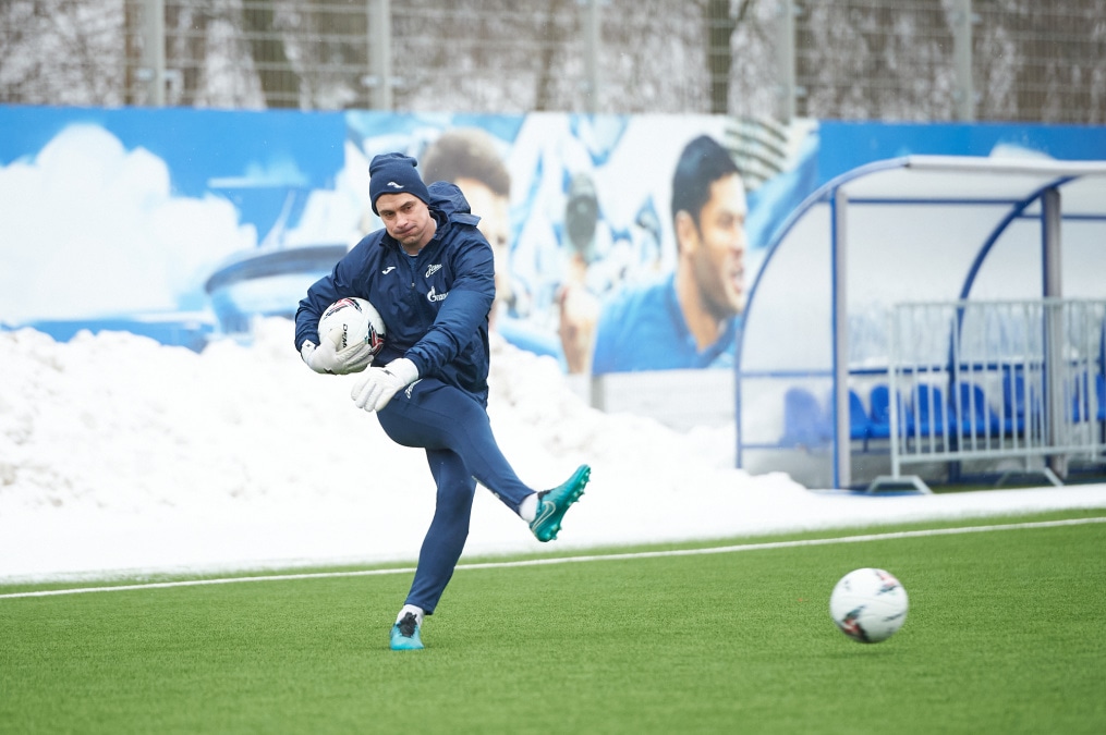 Тренировка «Зенита»-2 в Удельном парке
